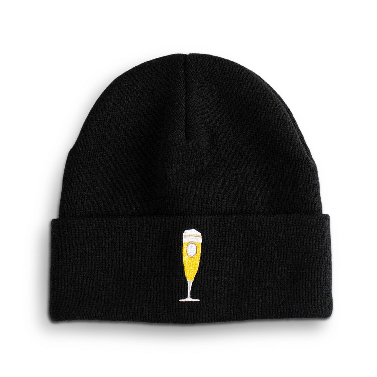 Schwarze Krombacher Beanie mit gesticktem Bierglas vorne drauf.
